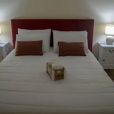 Apartamento Quinta Da Cerca T1 / Romântico *