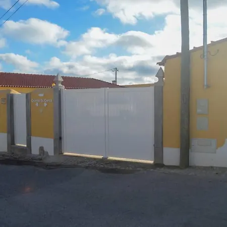Quinta Da Cerca T1 / Romântico
