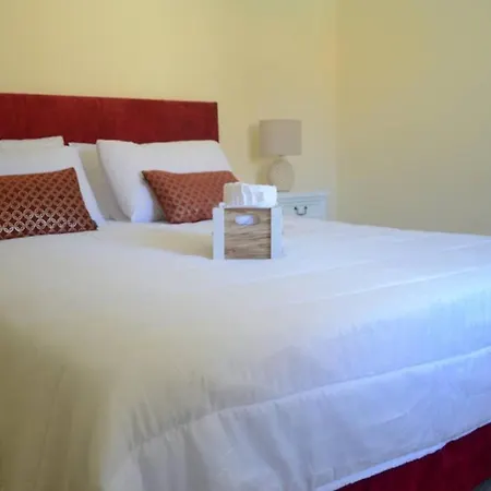 Quinta Da Cerca T1 / Romântico Apartamento *